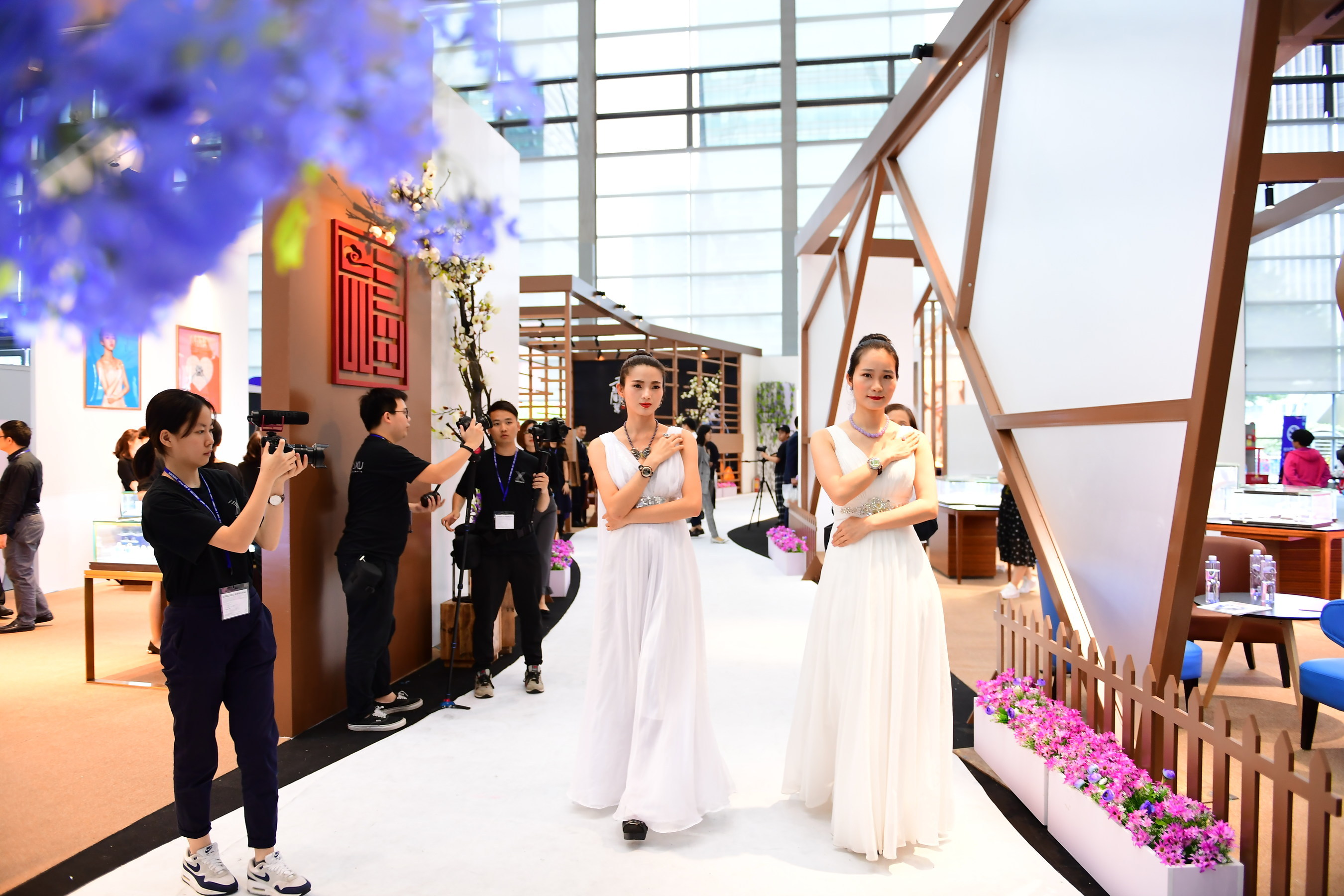 Customer-Centric Innovations at Shenzhen Jewellery Fair  The Ritz Herald