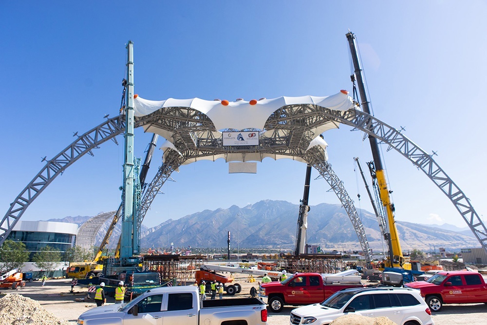 U2's Famous 360° Tour Stage Permanently Installed at Utah's Loveland ... - U2 Famous 360 Tour Stage Permanently InstalleD At Utah LovelanD Living Planet Aquarium