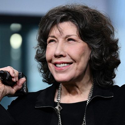 Beloved Actress and Comedian Lily Tomlin to Be Honored With Foot and Handprint Ceremony at Chinese Theatre