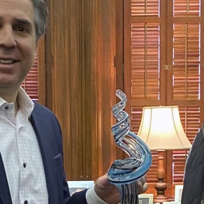 Texas Governor Greg Abbott Receives Tri Global Energy’s Wind Leadership Award
