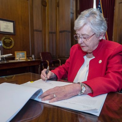 The Alabama Rural Coalition for the Homeless, Inc. Receives $10 Million ESG – CV Grant From Alabama Governor Kay Ivey