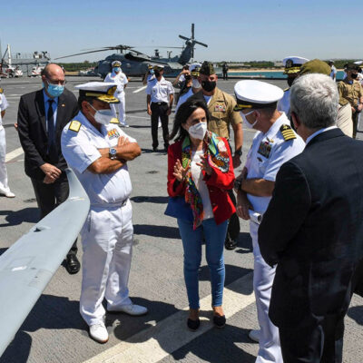 Spain’s Defense Minister Visits U.S. Ship