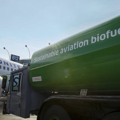 United Airlines, Dimensional Energy Reach Green Fuel Pact