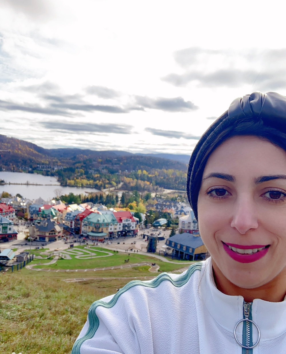 From Businesswoman to Traveler – The Incredible Israa Hilles