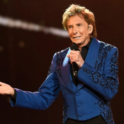 Barry Manilow Announces Music Teacher Award to Coincide With His Summer Arena Tour ‘Manilow: Hits 2022’