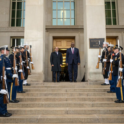 Secretary of Defense Lloyd Austin Welcomes Egyptian President to Pentagon for Talks