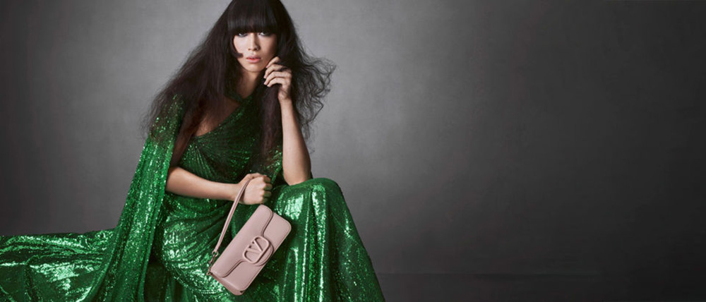 Handbag trends during Paris Fashion Week - The Blonde Salad