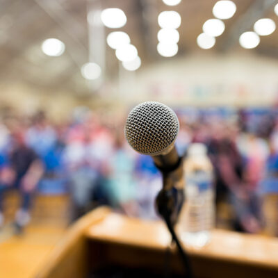 10 Tips for Hosting an Effective Town Hall Meeting From Expert Entrepreneurs