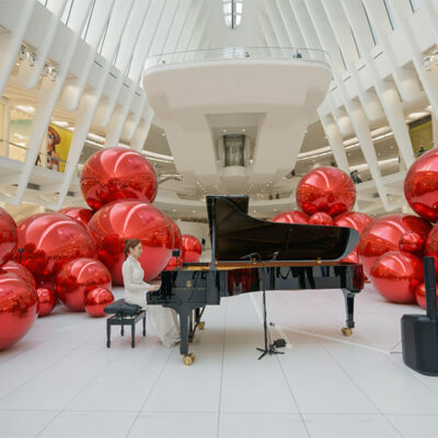 Pianist Wei Luo Delivers Enchanting Performance at Red Ball Art Festival