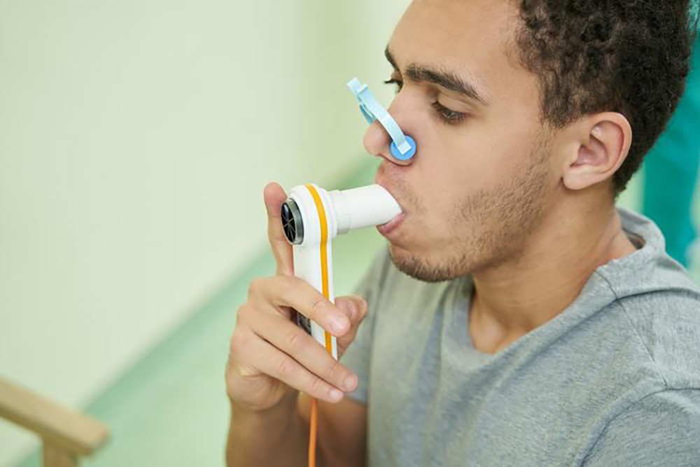 Race-Neutral Spirometry Reference Equations Impact COPD Clinical Trial ...