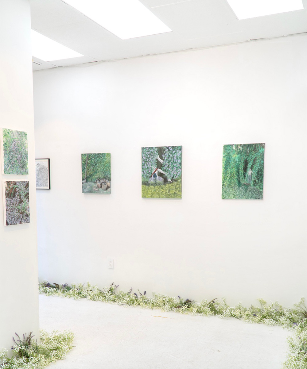 Details of the floral arrangement of the exhibition - Provided by Space776 Gallery