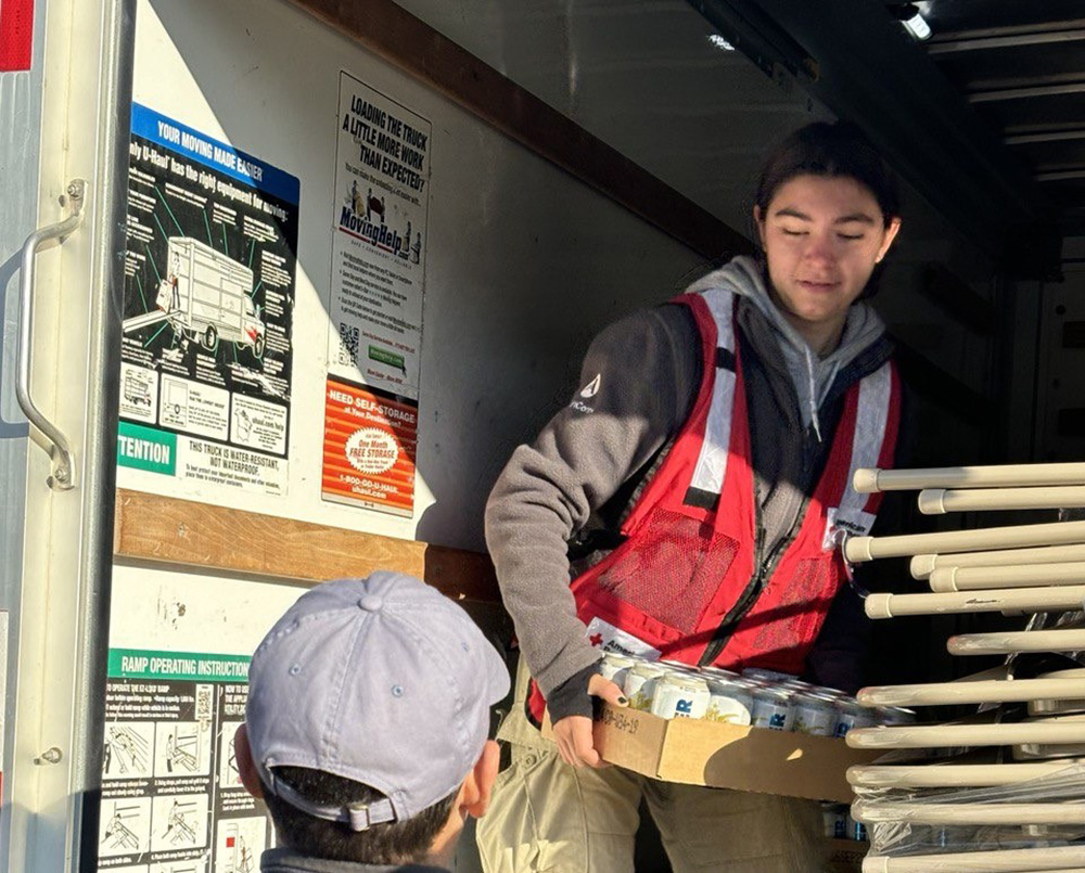 AmeriCorps Ramps Up Disaster Response In North Carolina And Florida ...