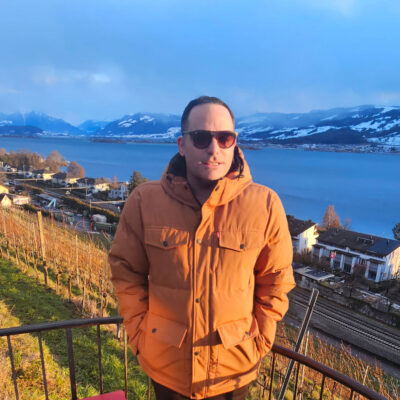 Johnny Hachem: Fame Builds Careers. Faith Builds People